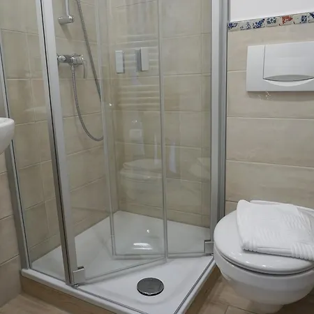 Parkhotel Seeblick Отель Росток