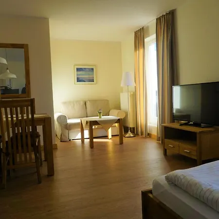 Parkhotel Seeblick 3* Rostock